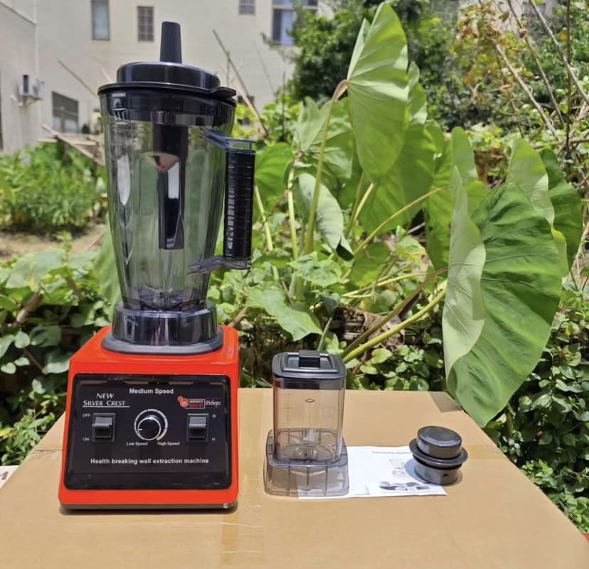 Silver Crest 9000W Multifunction Blender with 2L Jug & Grinder Attachment - Image 2