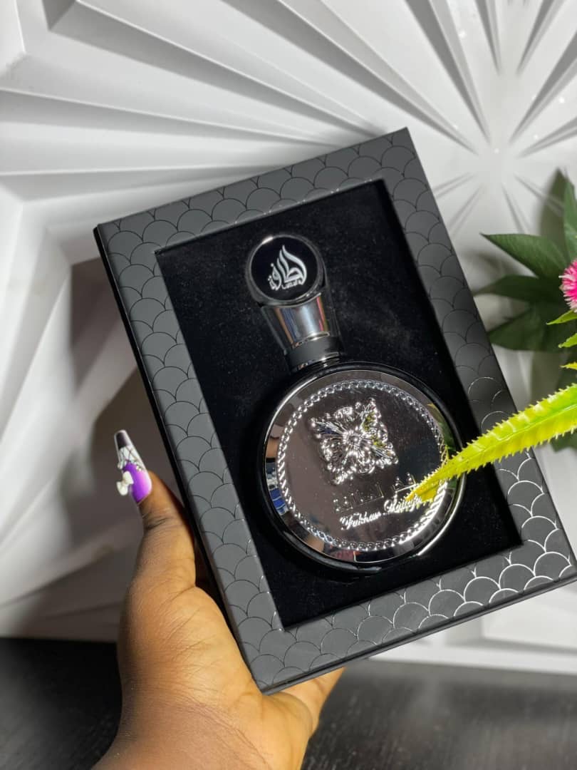 Lattafa Fakhar Perfume 100ml – Premium Oud & Floral Fragrance - Image 2