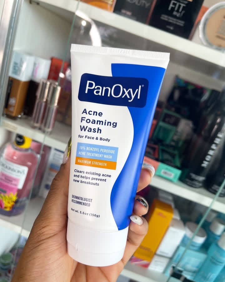 PanOxyl 10% Benzoyl Peroxide Acne Foaming Wash – Face & Body - Image 3