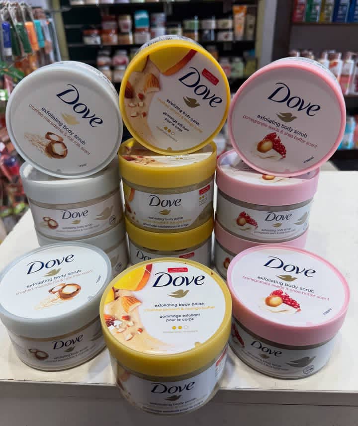 Dove Exfoliating Body Scrub – Moisturizing Polish - Image 3