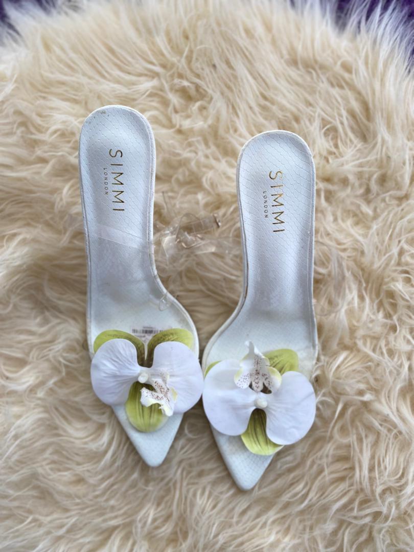 Simmi Orchid Pointed Heel Mules - Image 3