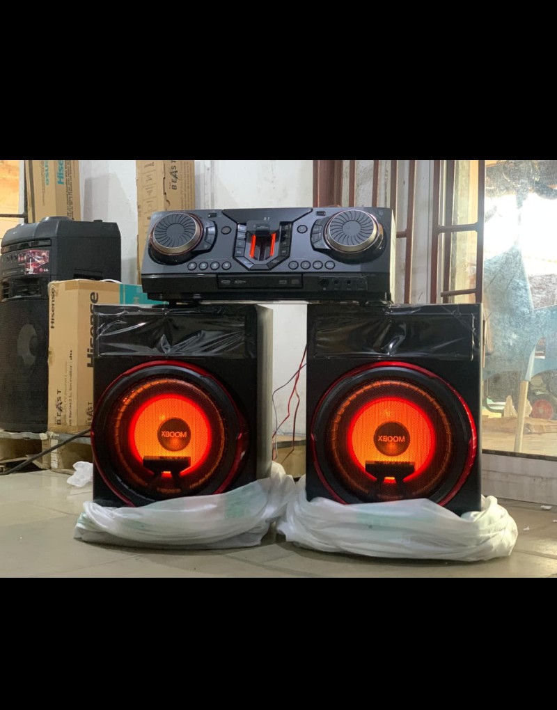 LG XBOOM CL87 2350W Dual Speaker Party System with DJ Control Deck - Image 2