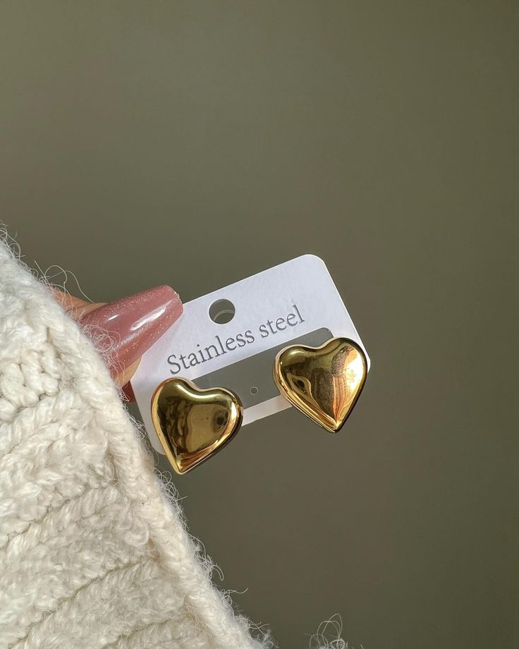 Gold Heart Stud Earrings – Minimalist Design (Pair) - Image 3