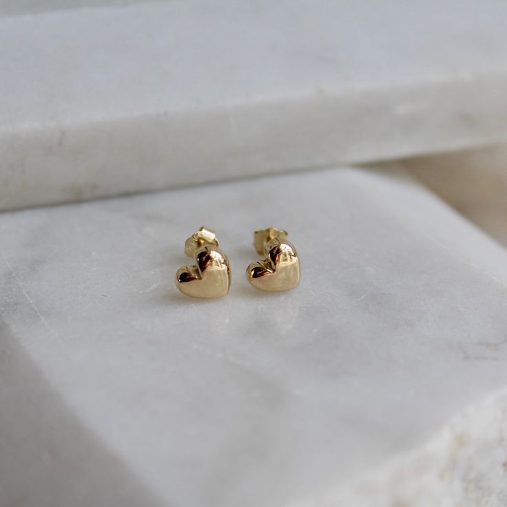 Gold Heart Stud Earrings – Minimalist Design (Pair) - Image 2