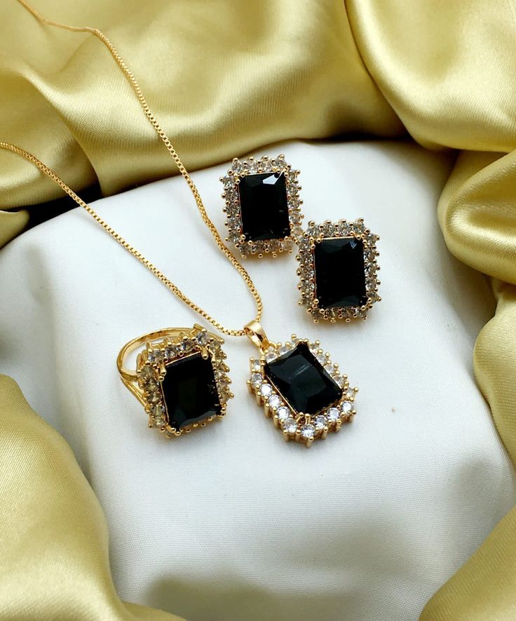 Black Sapphire & Rhinestone Gold Necklace & Earring Set - Image 2