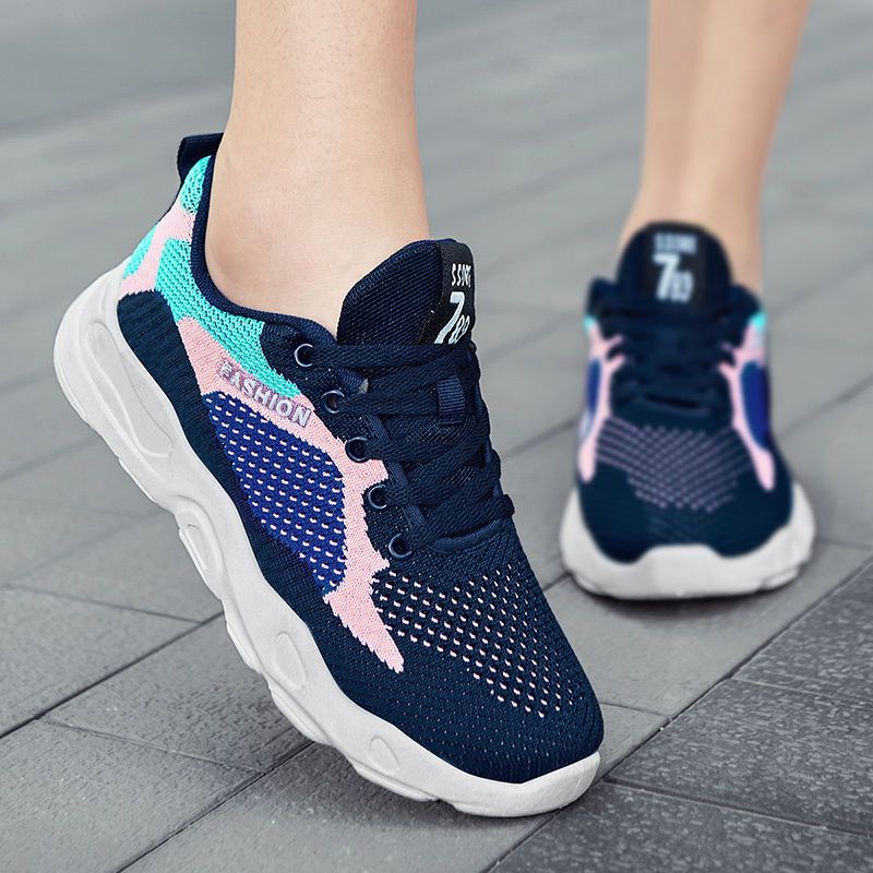 Women’s Casual Colorblock Lace-Up Sneakers  - Image 5